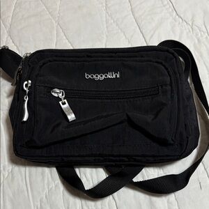 Baggallini Black Belt Bag